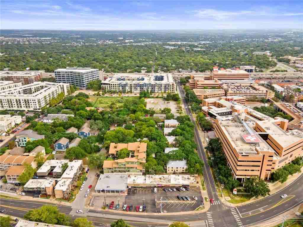 SMTM Hancock Condominiums - Photo 3 of 4