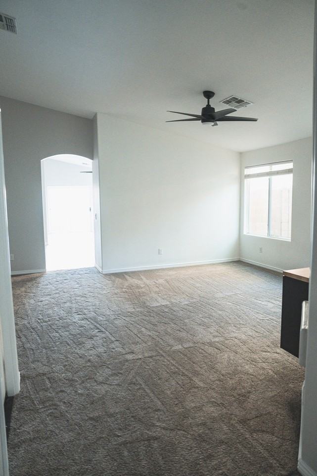 3104 West Yellow Peak Dr - Photo 2 of 20