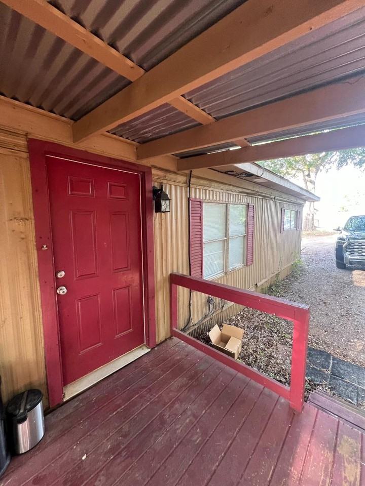 155 Private Road 3622 - Photo 2 of 30