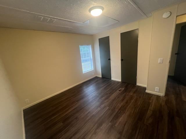 502 / 504  9th Street Southwest  (I) - Photo 2 of 10