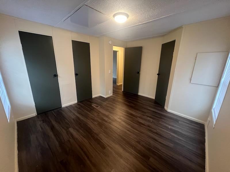 502 / 504  9th Street Southwest  (I) - Photo 3 of 10