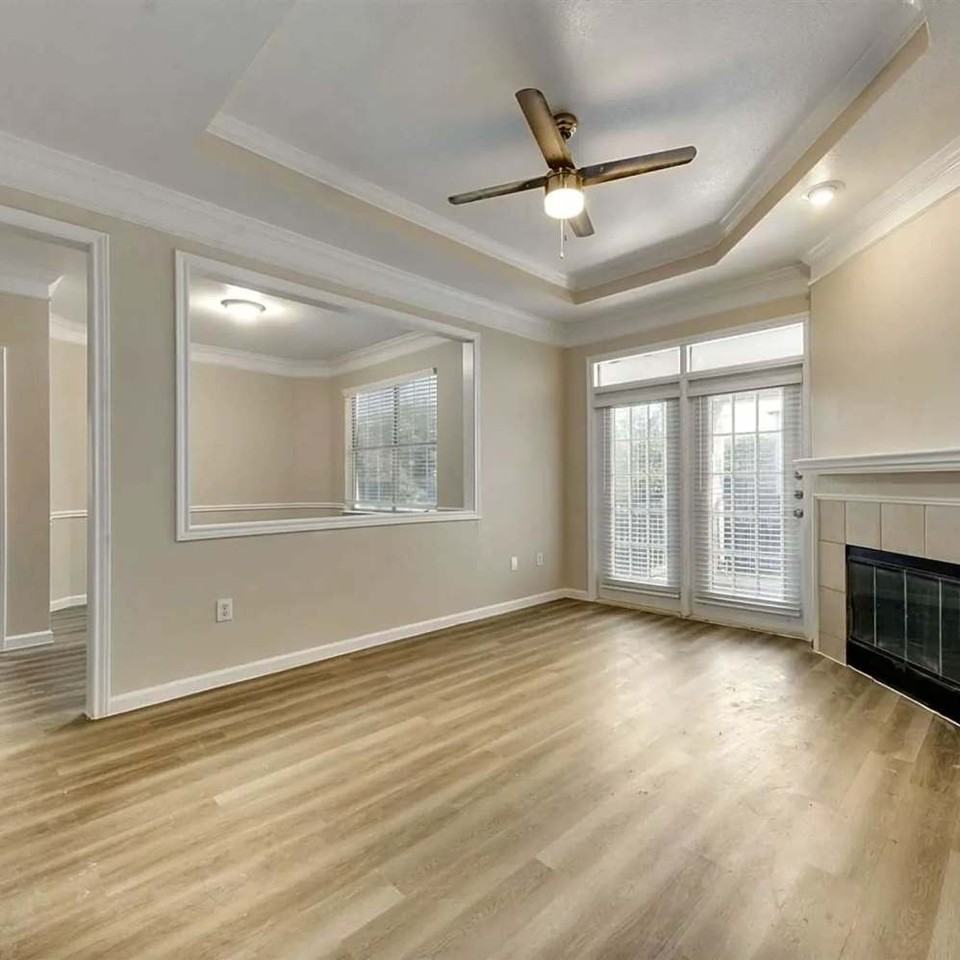 The Chase Apartments - Photo 4 of 73