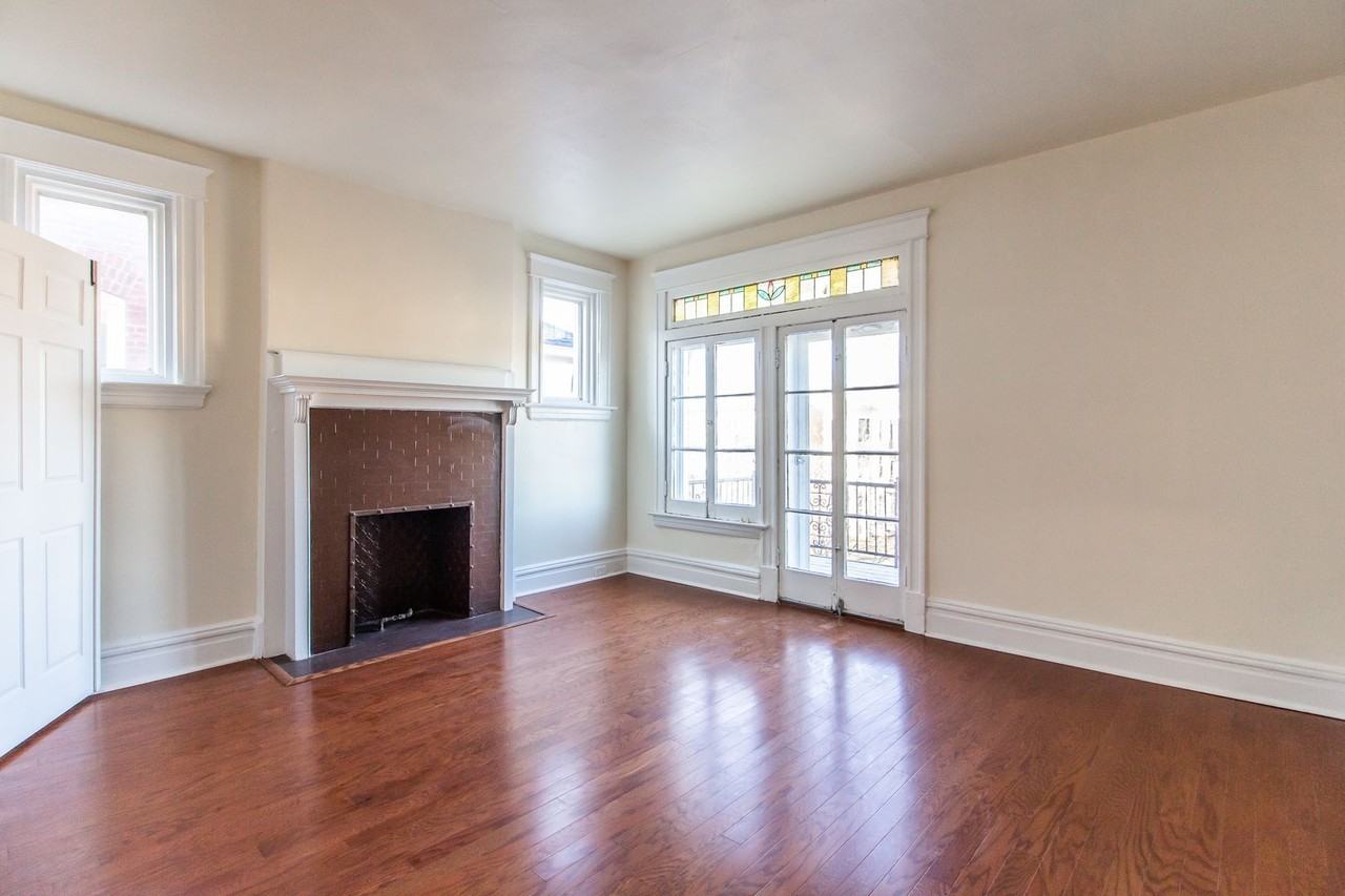 6016 Waterman Blvd #E - Photo 4 of 15