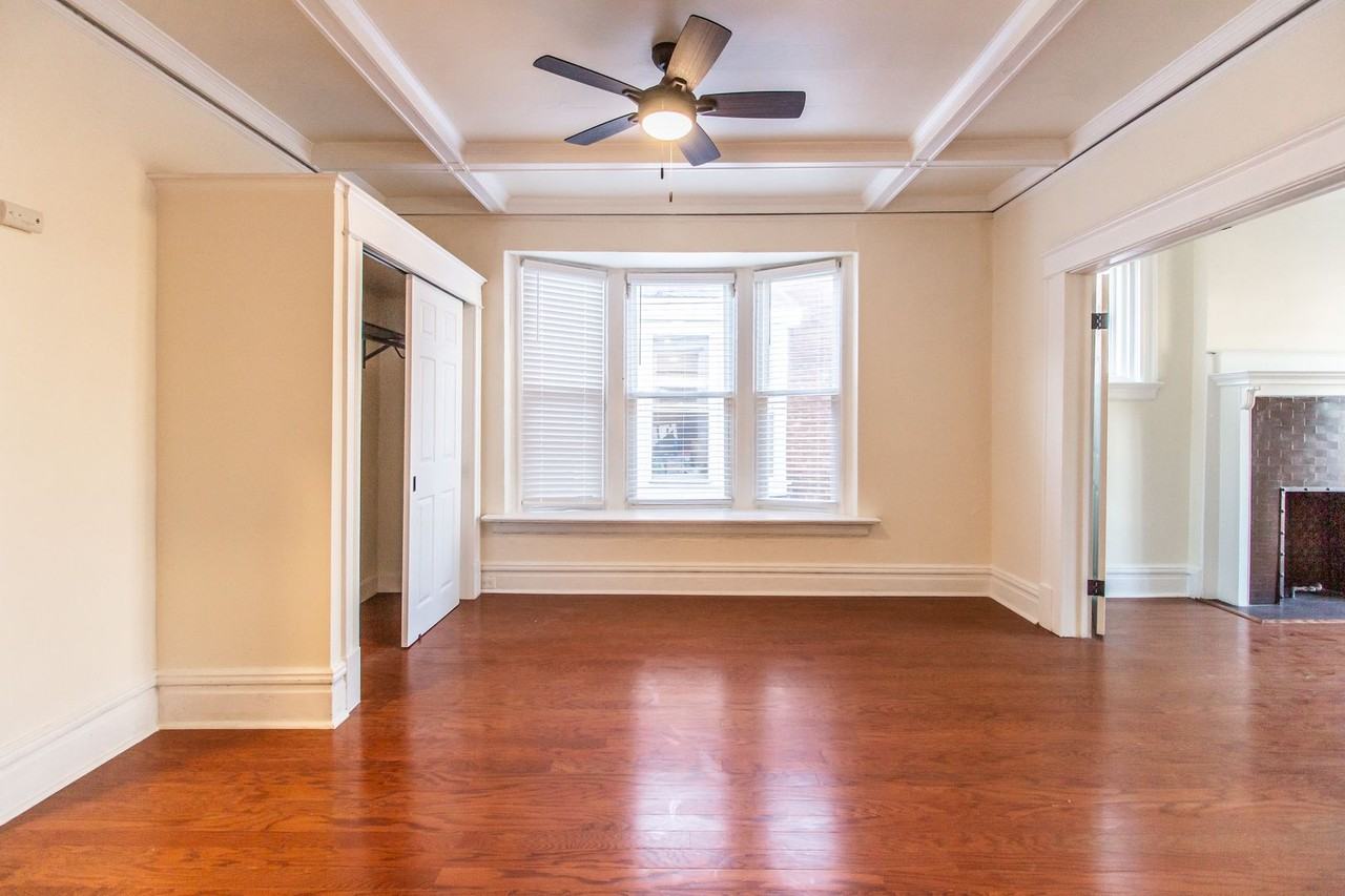 6016 Waterman Blvd #E - Photo 7 of 15