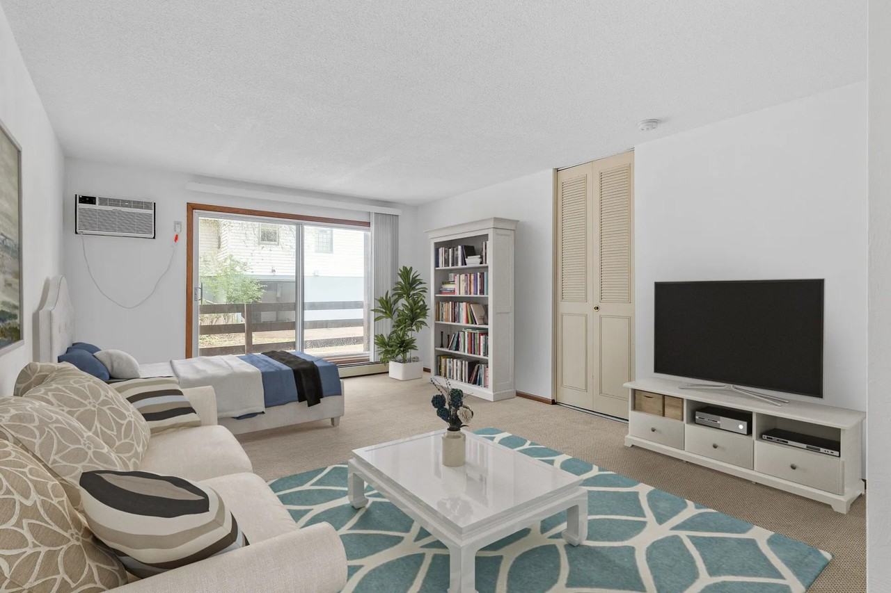 Excelsior Shores - Photo 4 of 20