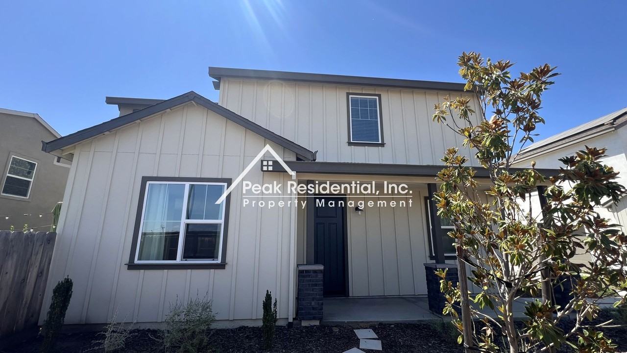 3236 Sunny Gate Ln - Photo 4 of 50