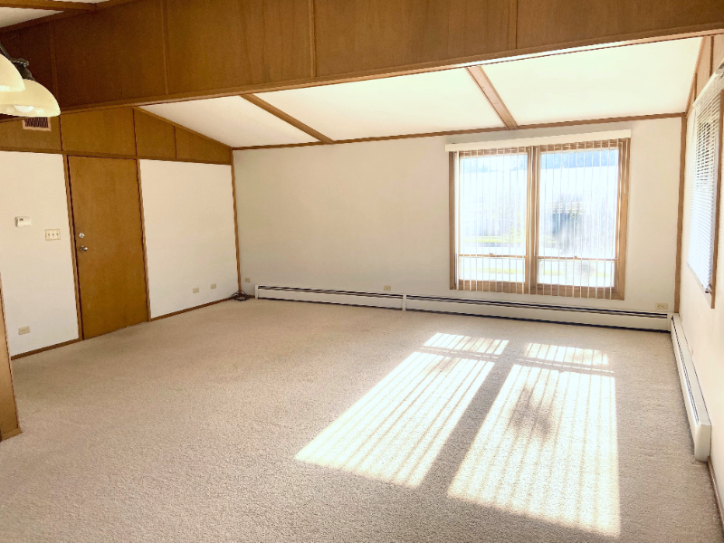 4 27th Ave Sw #4 - Photo 2 of 19