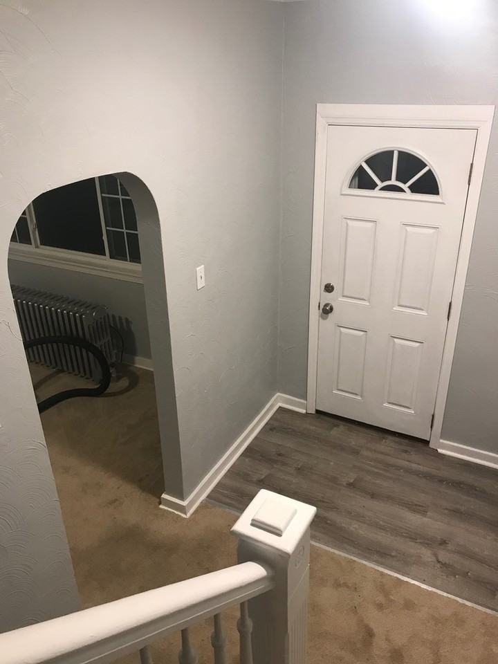 109 Kenova St - Photo 5 of 9