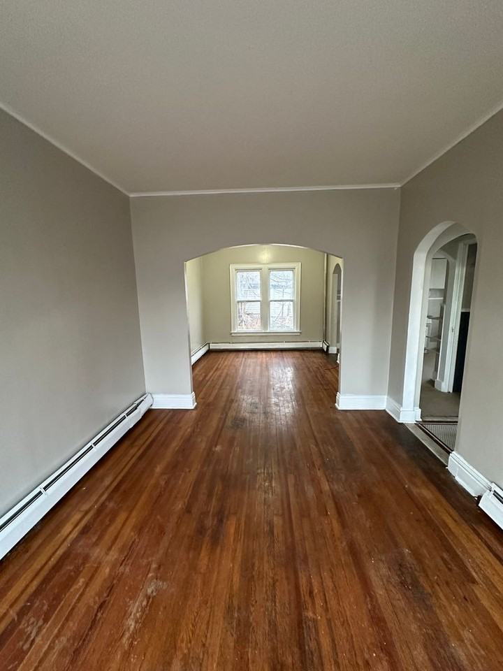 32 Verplanck St - Photo 3 of 25