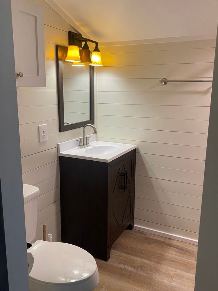 425 Bainbridge Loop - Photo 3 of 13