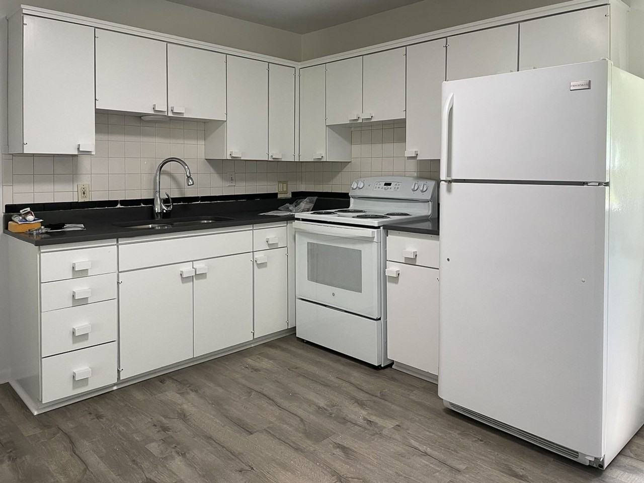 10105 W 53rd St - Photo 5 of 15