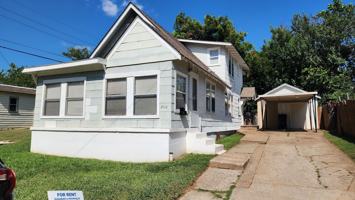 featured image of 2110 N Cross Ave