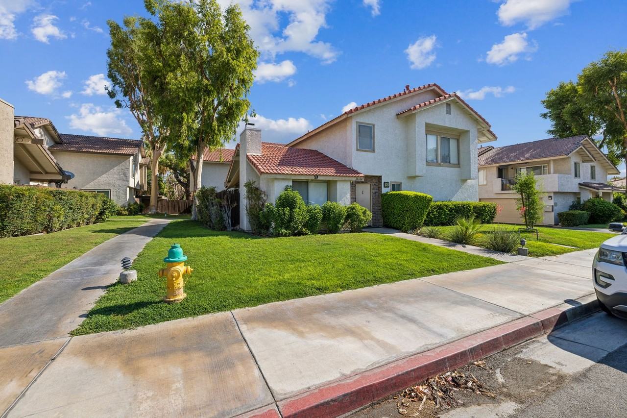 74624 Driftwood Drive - Photo 2 of 28