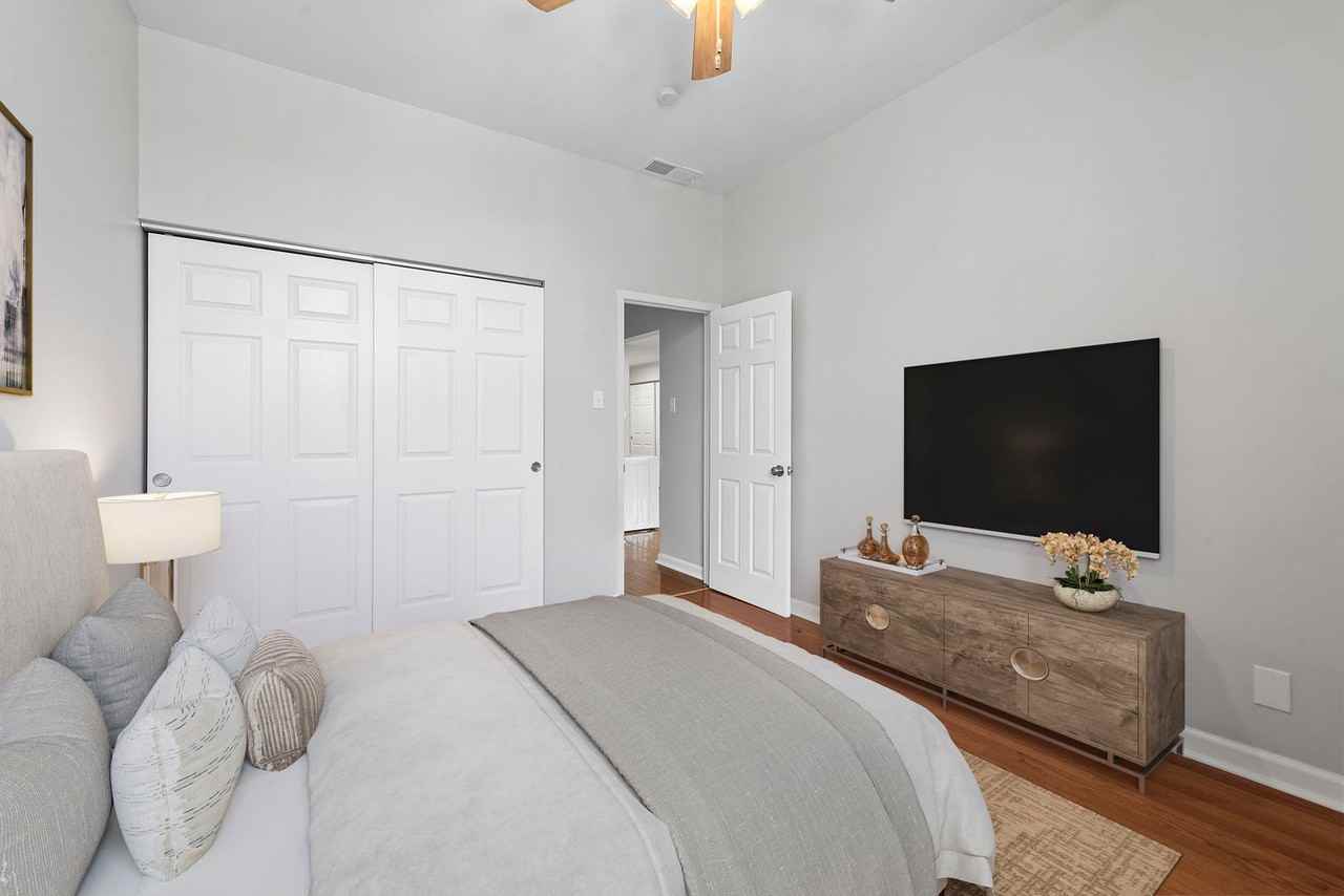 4528 Nebraska Apartments LLC - Photo 7 of 28