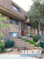 featured image of 1140 Walnut Ave #15