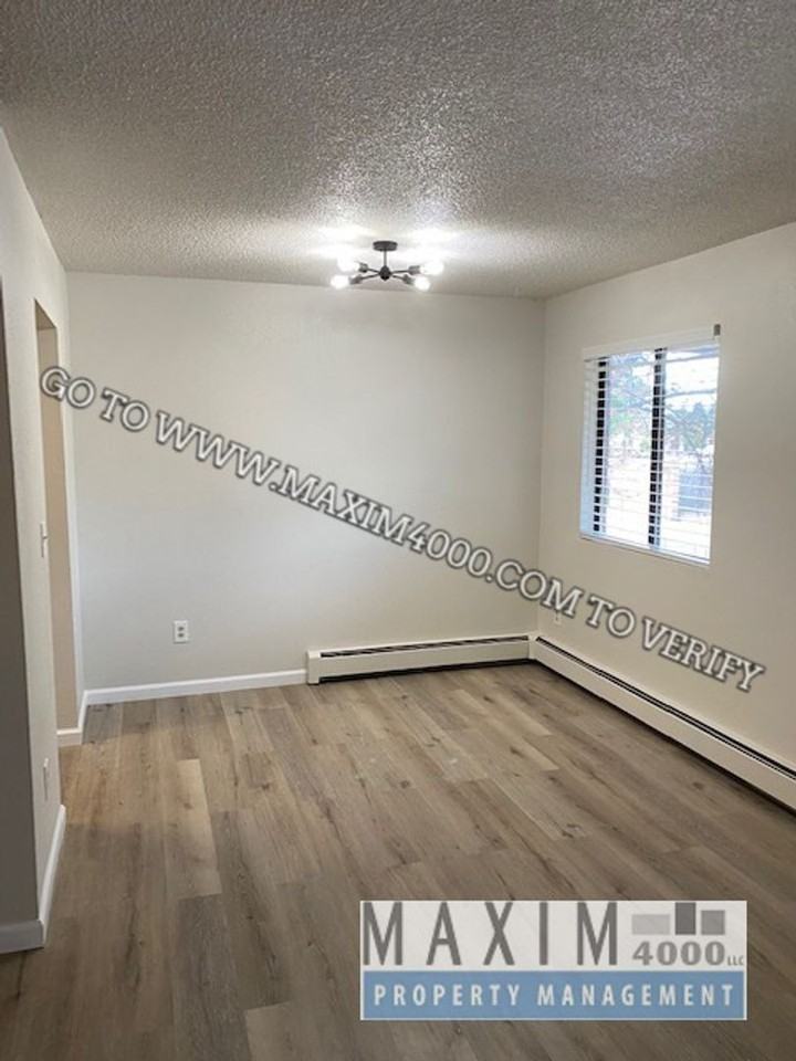 1140 Walnut Ave #15 - Photo 2 of 15