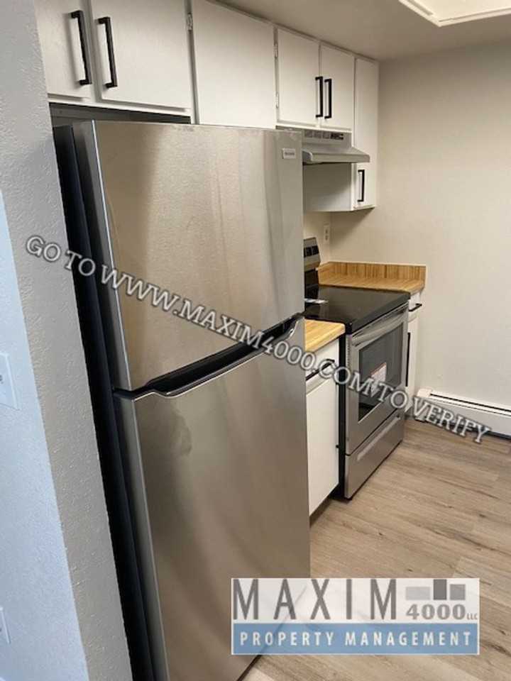 1140 Walnut Ave #15 - Photo 5 of 15