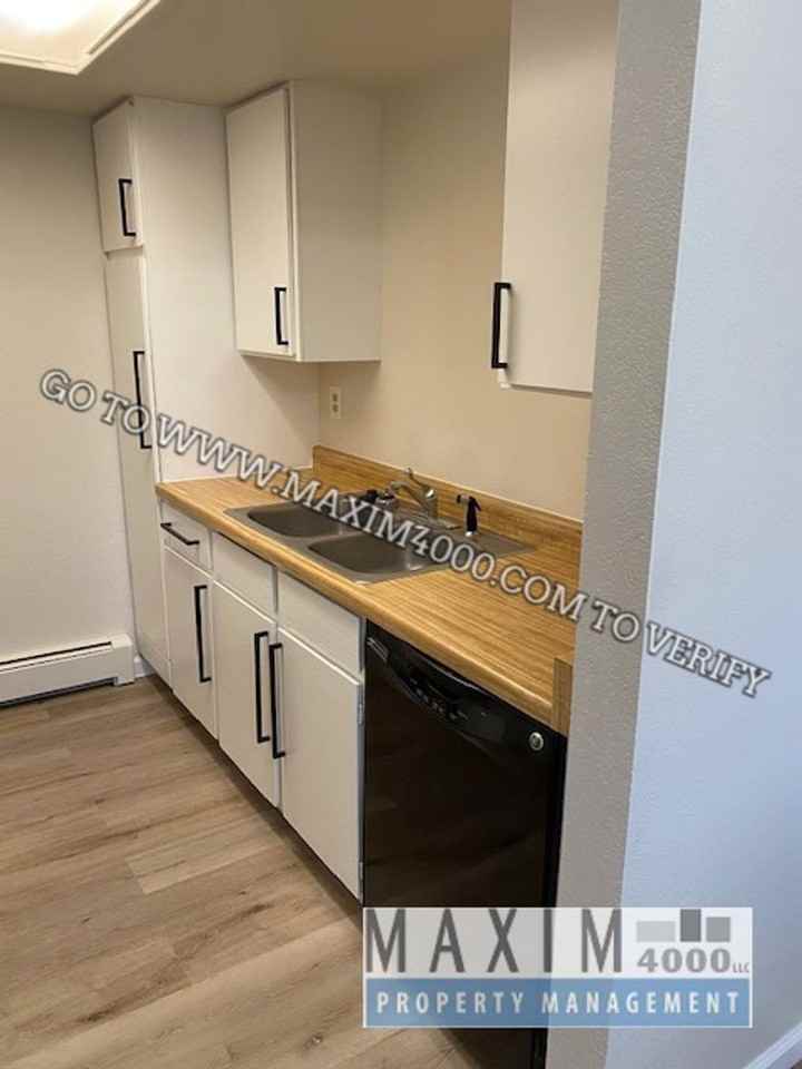1140 Walnut Ave #15 - Photo 7 of 15