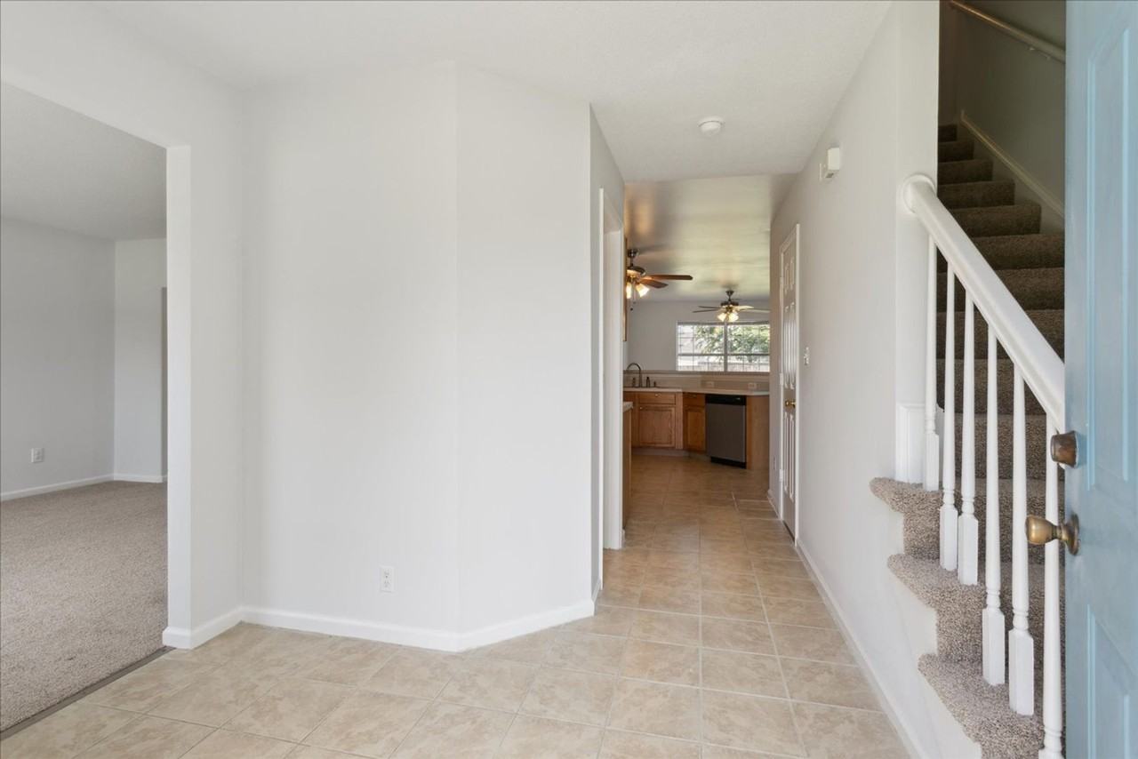 18 Lucas Creek Rd - Photo 3 of 26