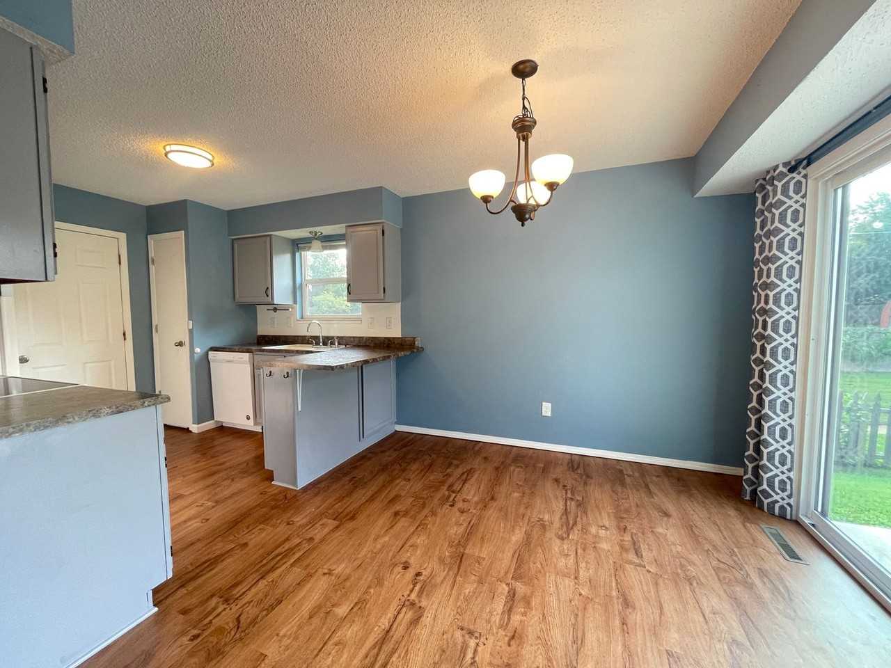 1441 W Seminole St - Photo 5 of 20