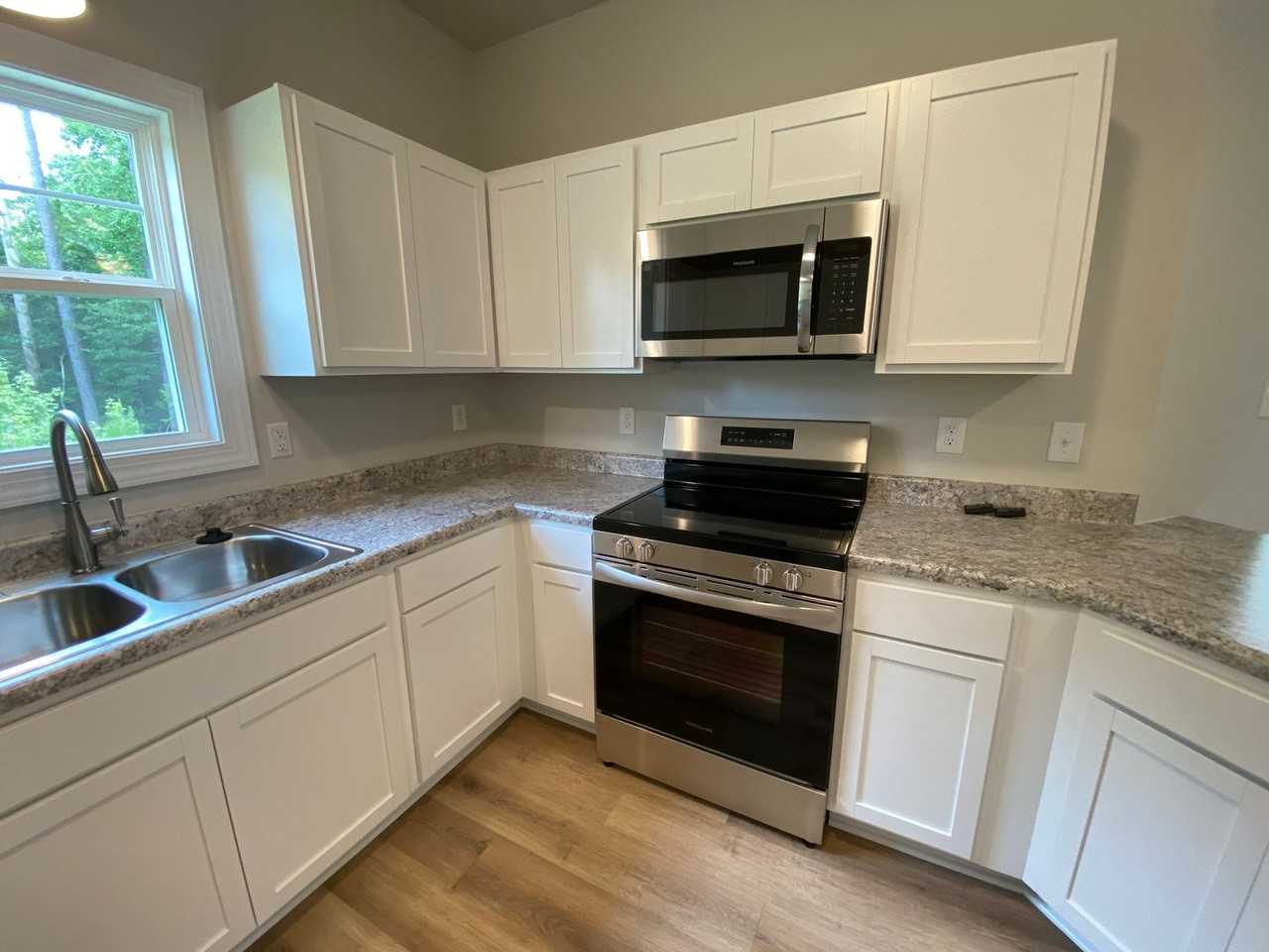 255 Shallowbag Bay Ln - Photo 3 of 7