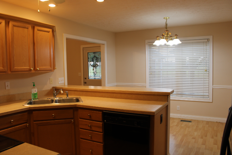 4504 Langly Ct - Photo 5 of 20