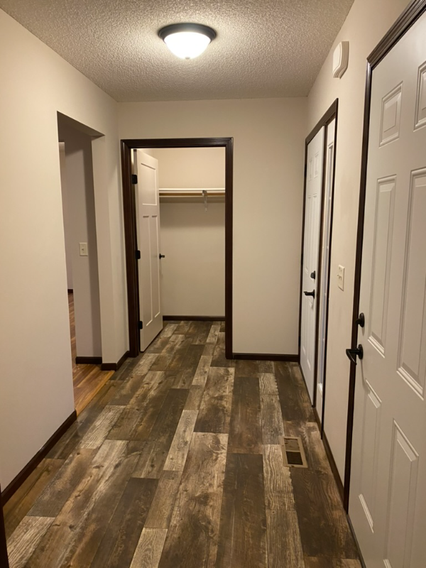 1906 6th Ln Se - Photo 3 of 22