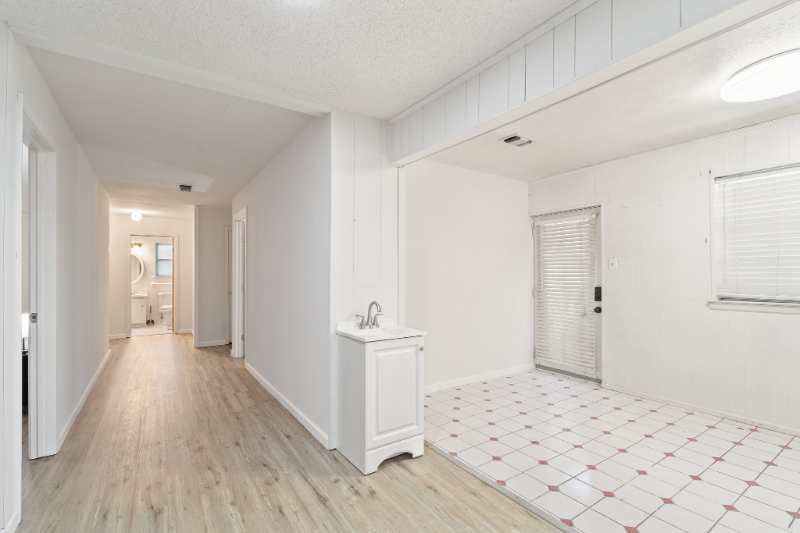 508 Kate Street - Photo 7 of 10