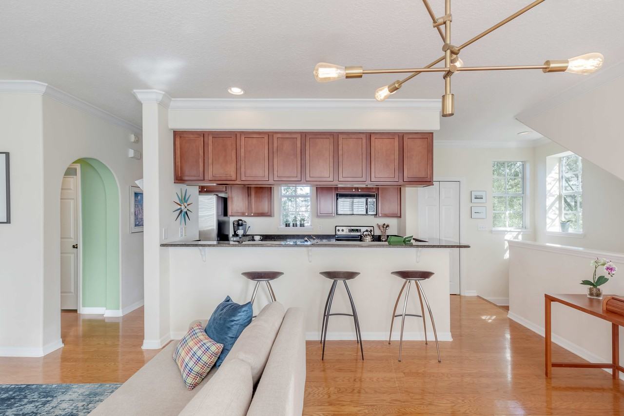 509 S Matanzas Ave #1 - Photo 7 of 17