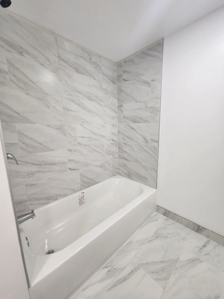 1742 Cleveland Ave #2 - Photo 3 of 10