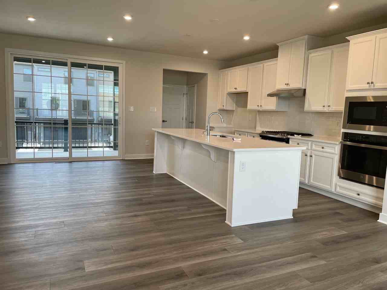 339 E Cochran St #339 - Photo 2 of 19