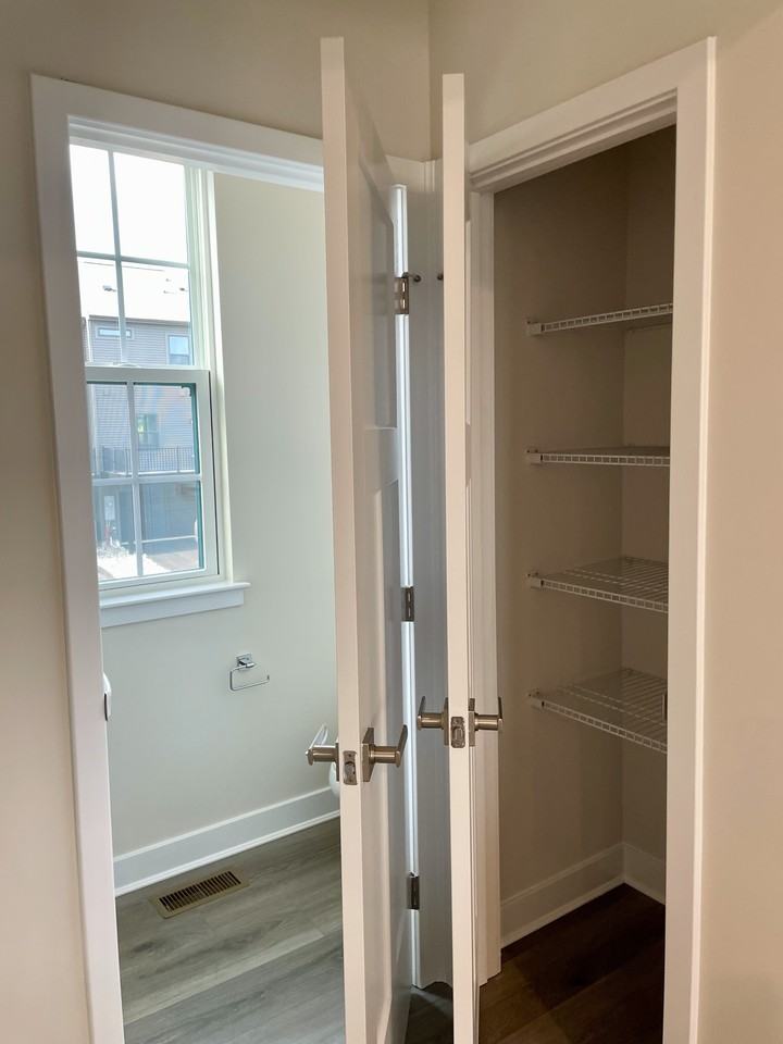 339 E Cochran St #339 - Photo 3 of 19