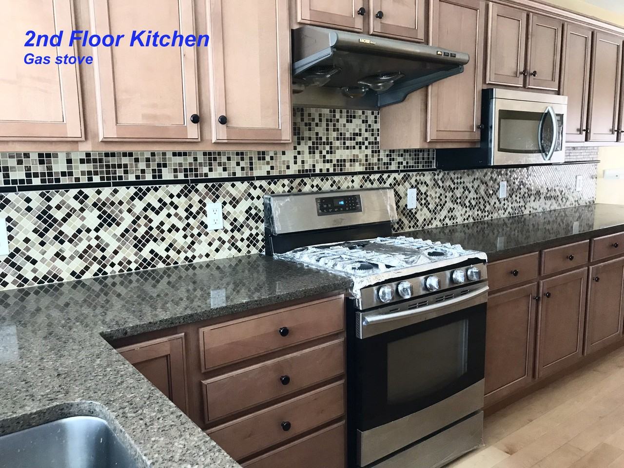 33 Liberty Dr #33LIBERTY - Photo 2 of 28