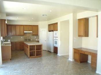 690 Leah Ln #NA - Photo 4 of 11