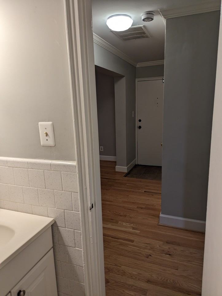 516 Thayer Ave #2 - Photo 2 of 12