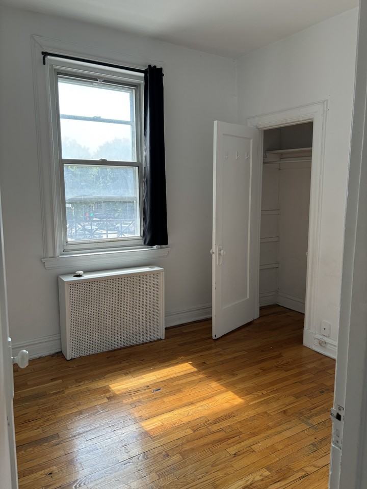 3405 Avenue de Vendôme #6 - Photo 6 of 10