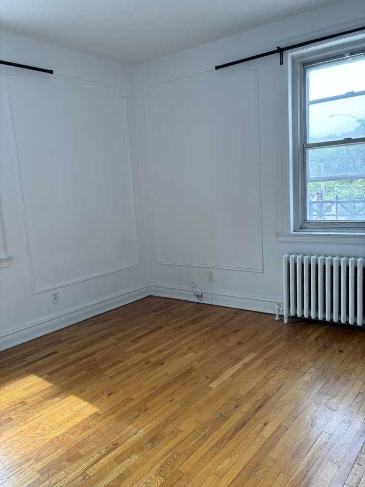 3405 Avenue de Vendôme #6 - Photo 7 of 10