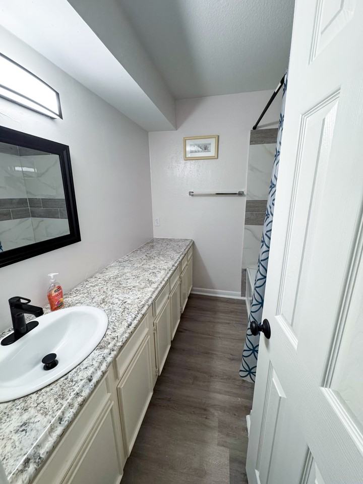 Sandpiper Dr - Photo 4 of 14