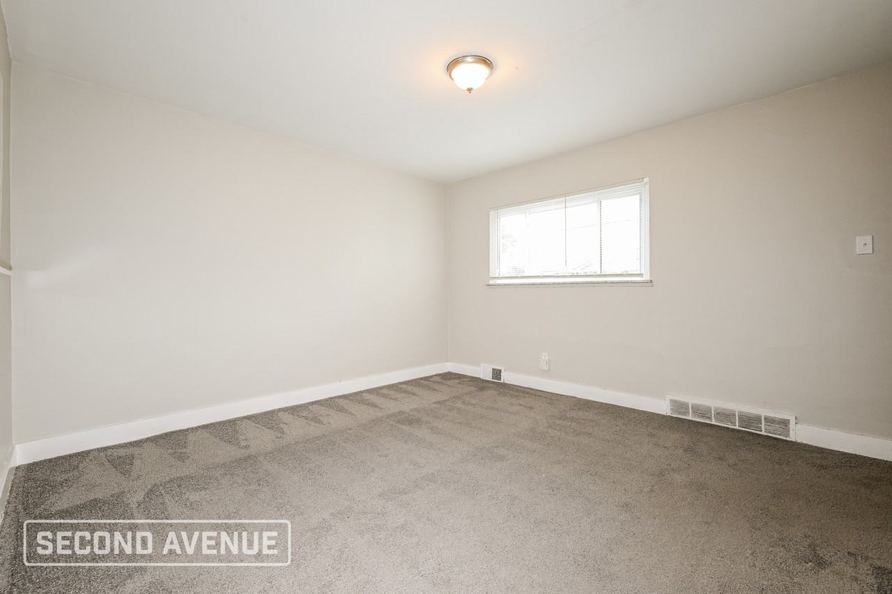 1228 Eckert Rd - Photo 6 of 25