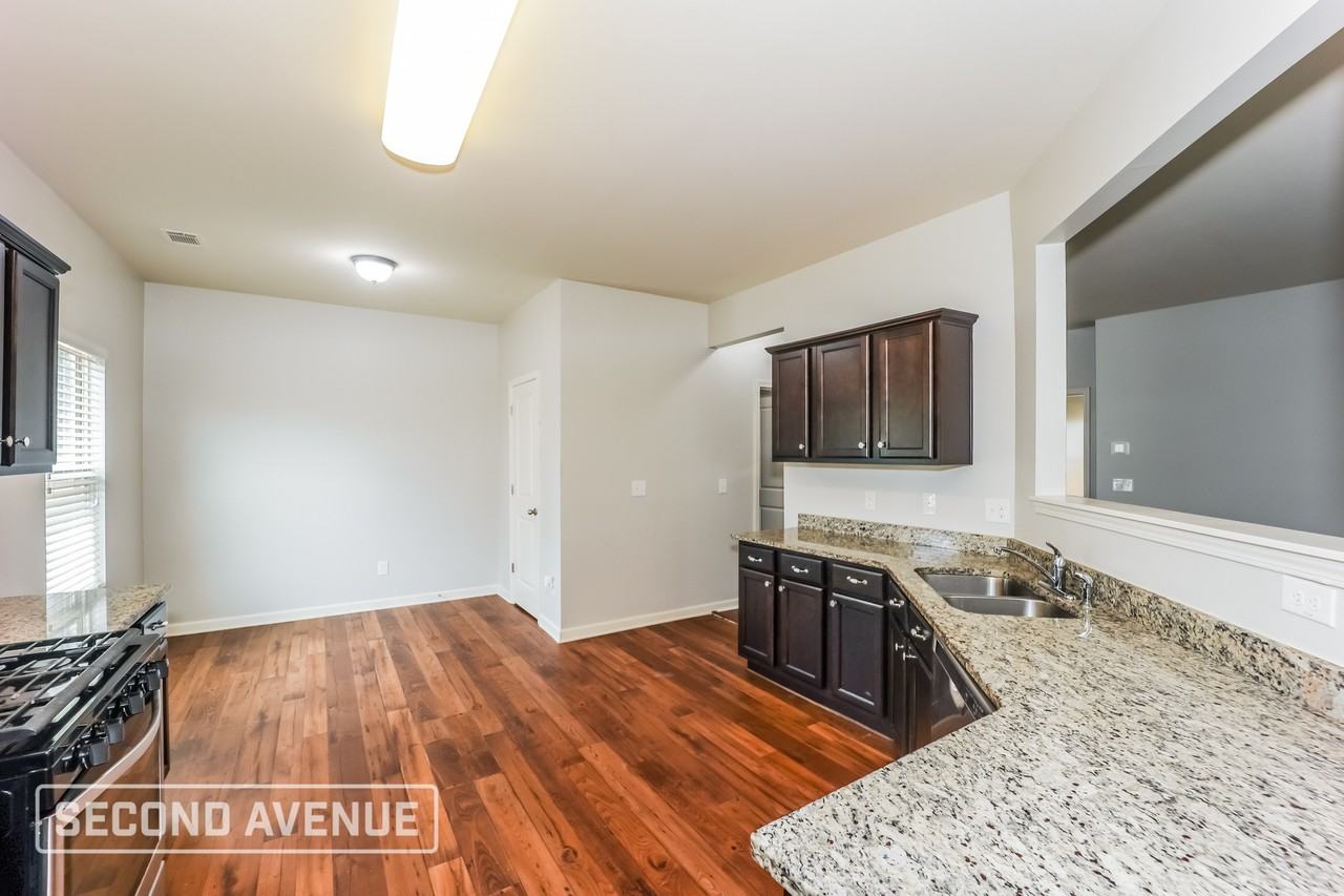 4080 Clay Ct Se - Photo 6 of 28