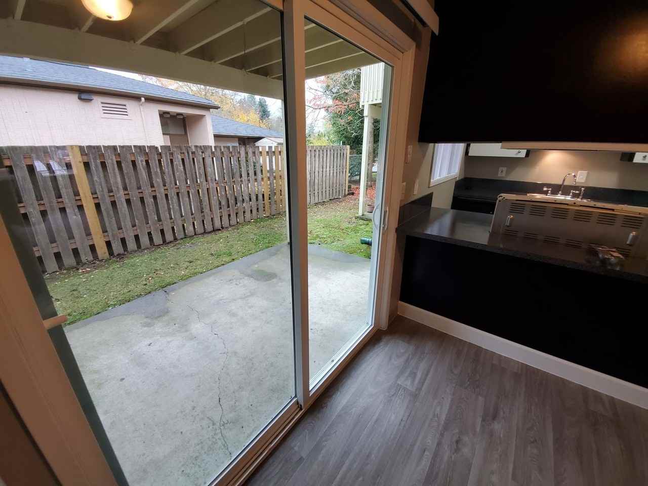 Franklin House Apartments - Photo 7 of 19