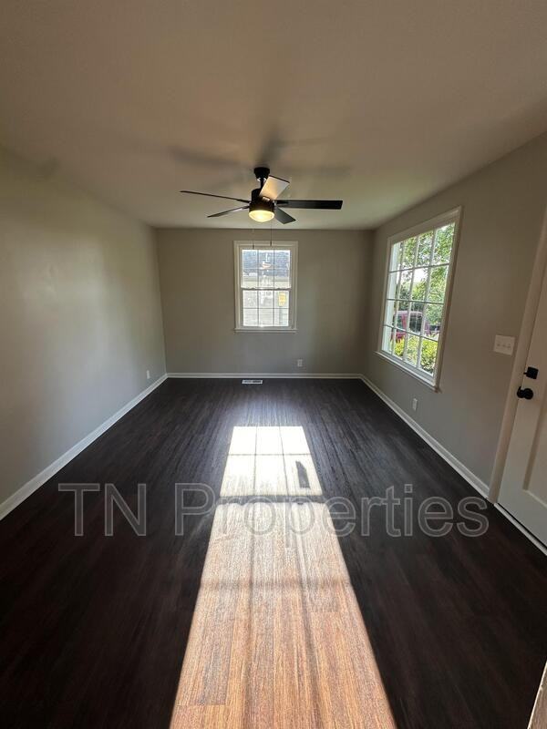 908 Manila Ave - Photo 3 of 6