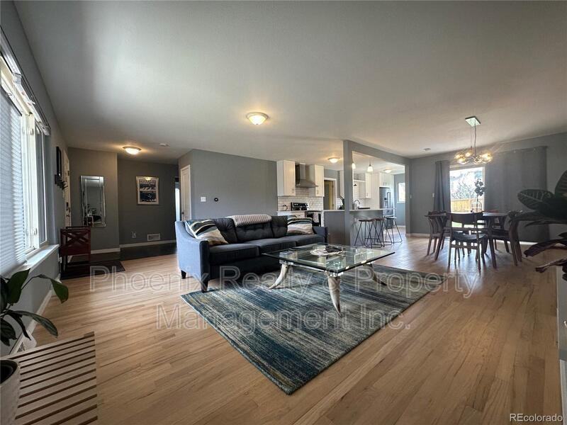 4000 Darley Ave - Photo 3 of 15