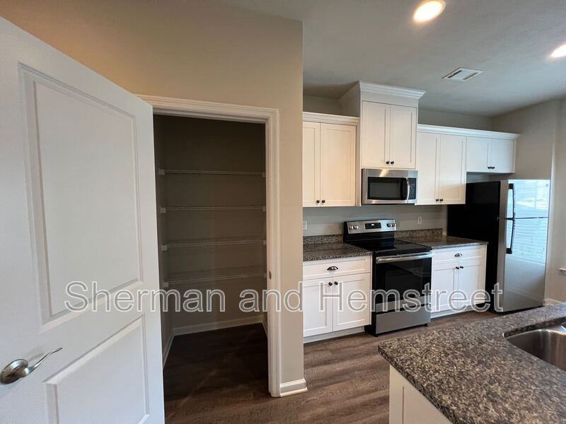 642 Dobhill Ln #642 - Photo 3 of 14