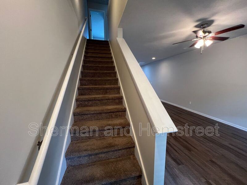 642 Dobhill Ln #642 - Photo 7 of 14