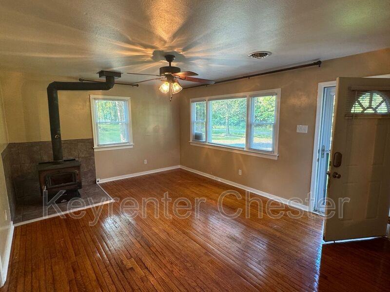 8929 Old Elam Cemetary Rd - Photo 3 of 9