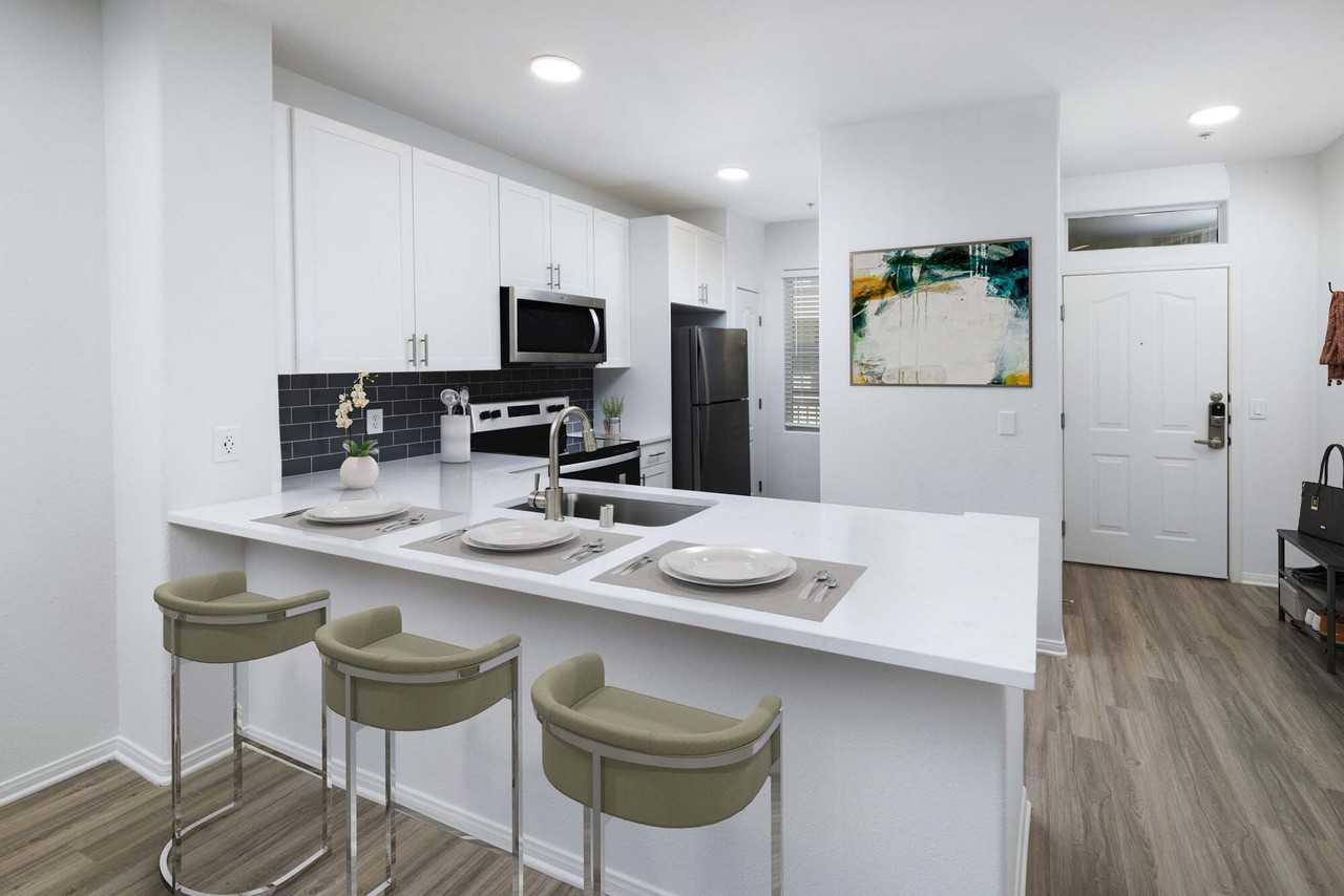 Camden Crown Valley - Photo 7 of 31