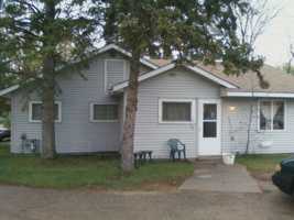 featured image of 823 Doberman Ct Se