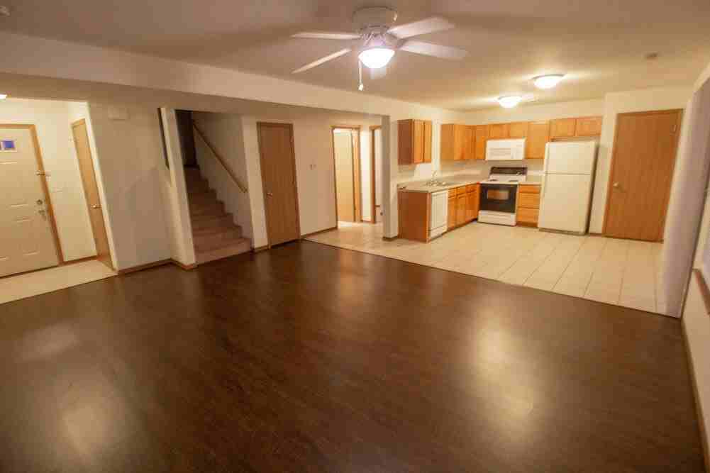 Alpine Ridge - Photo 2 of 31