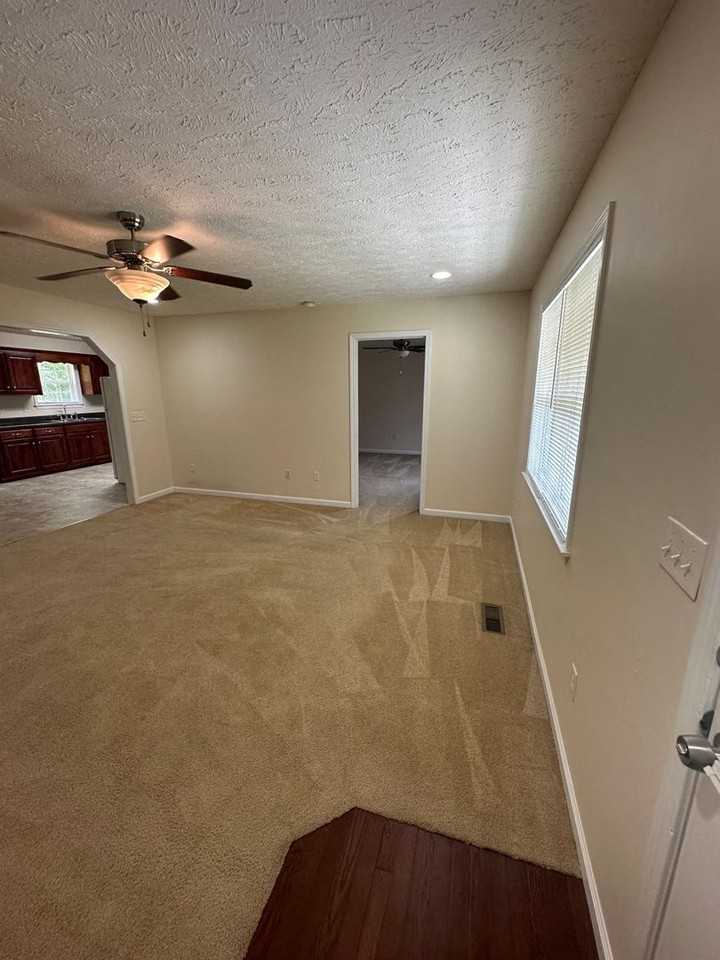 173 Forrestwood Dr - Photo 3 of 28